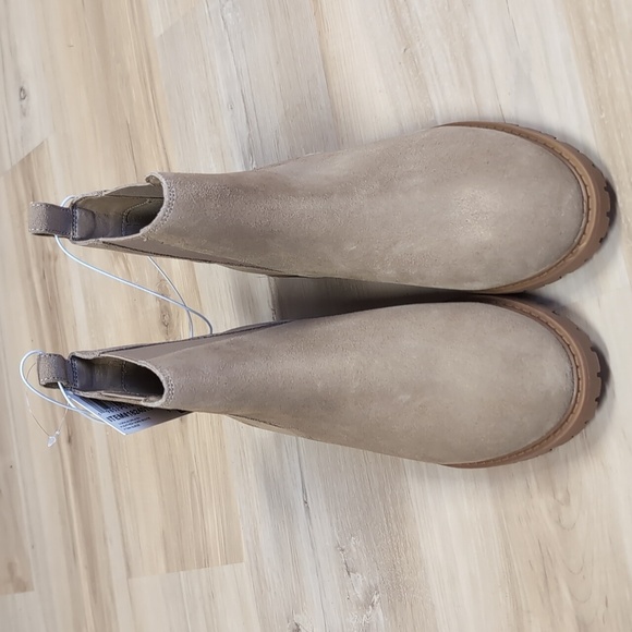 Steve Madden Lorali Women's Chelsea Boot - Picture 3 of 10